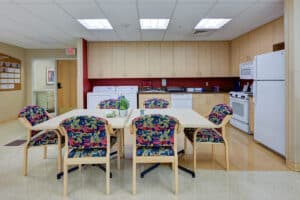 Kitchenette with large table and six chairs